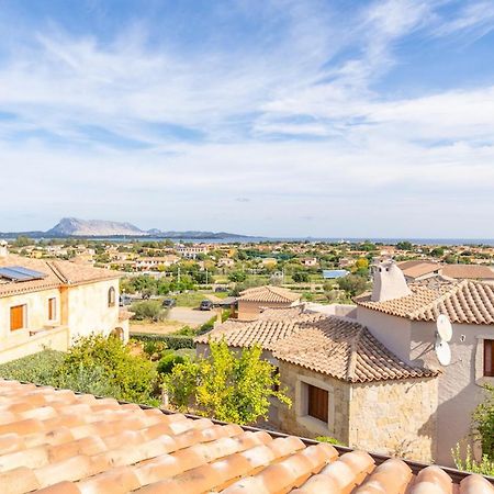 Iss Travel, Citai Panoramic Apartments - 1,5 Km From The Beach San Teodoro  Zewnętrze zdjęcie