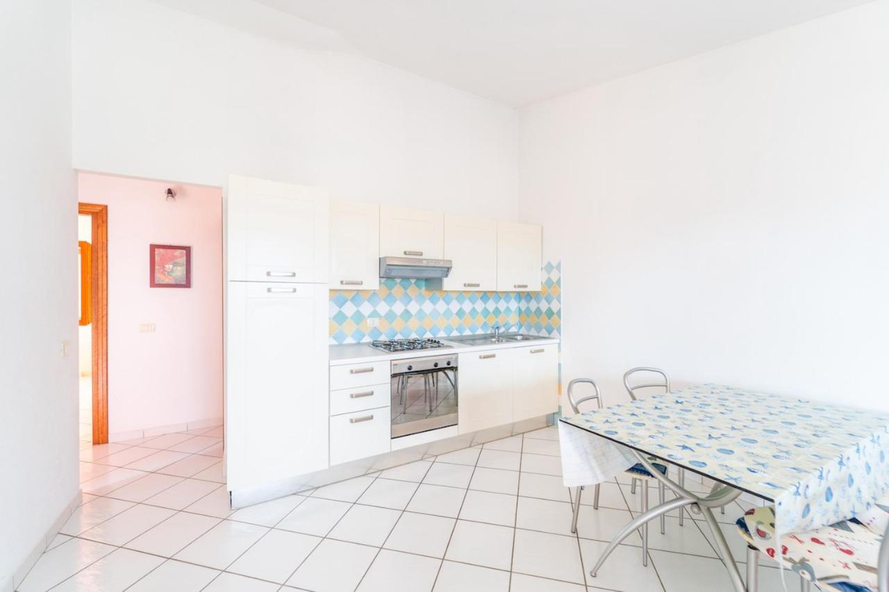 Iss Travel, Citai Panoramic Apartments - 1,5 Km From The Beach San Teodoro  Zewnętrze zdjęcie