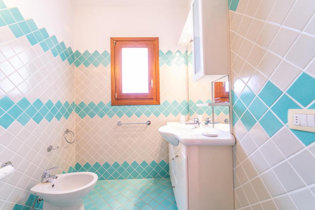 Iss Travel, Citai Panoramic Apartments - 1,5 Km From The Beach San Teodoro  Zewnętrze zdjęcie